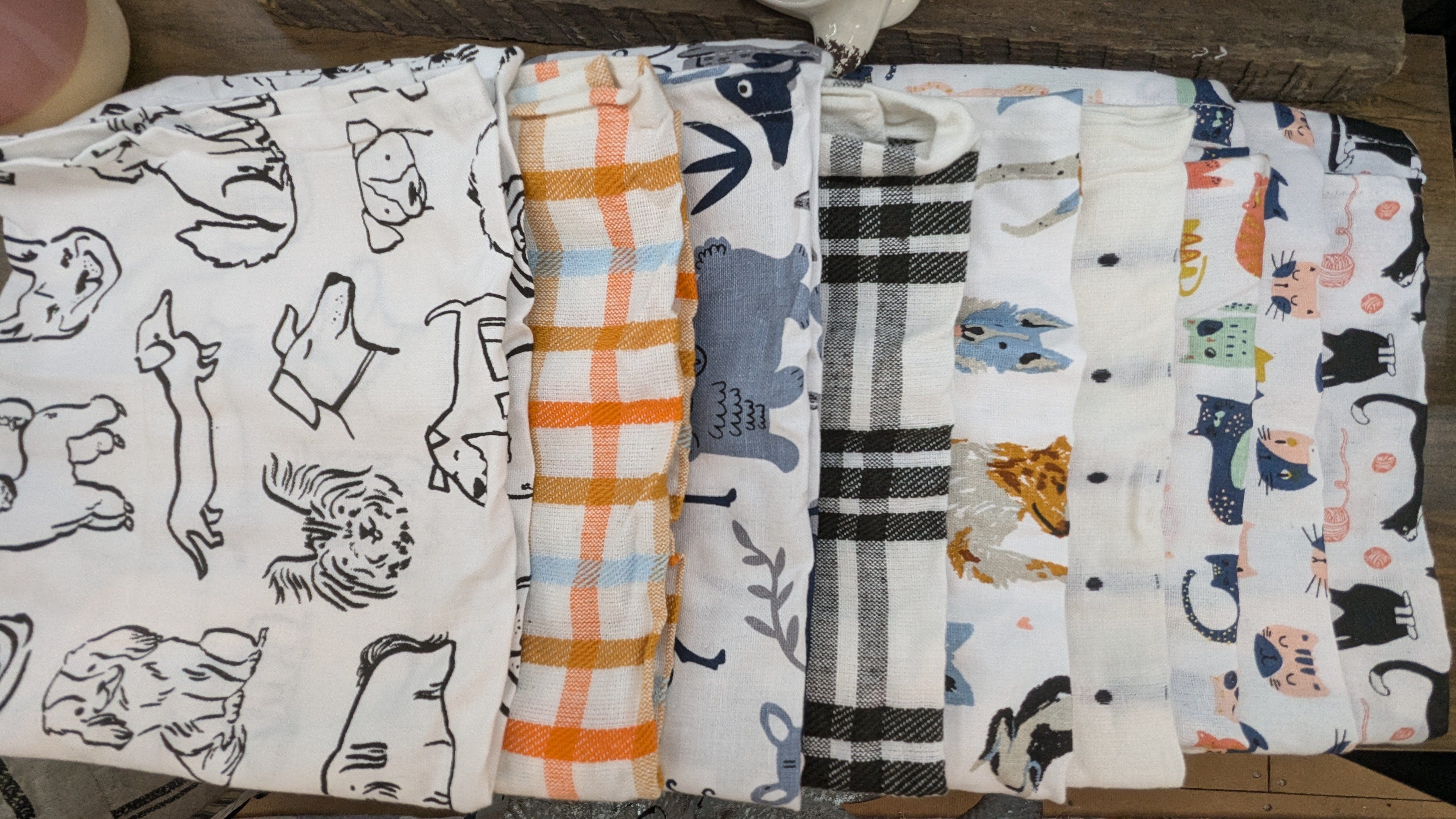 Faire- Danica Jubilee Dish towels Dog Lovers Dishtowels Perfect Gift!