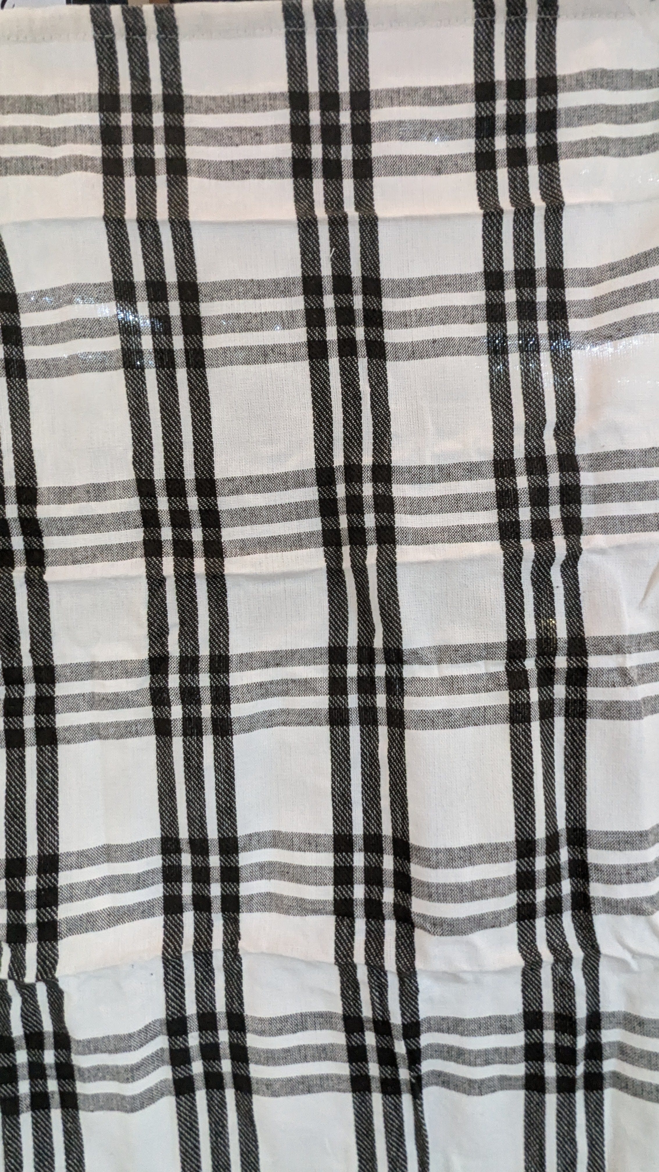 Faire- Danica Jubilee Dish towels Plaid Black and White Dog Lovers Dishtowels Perfect Gift!