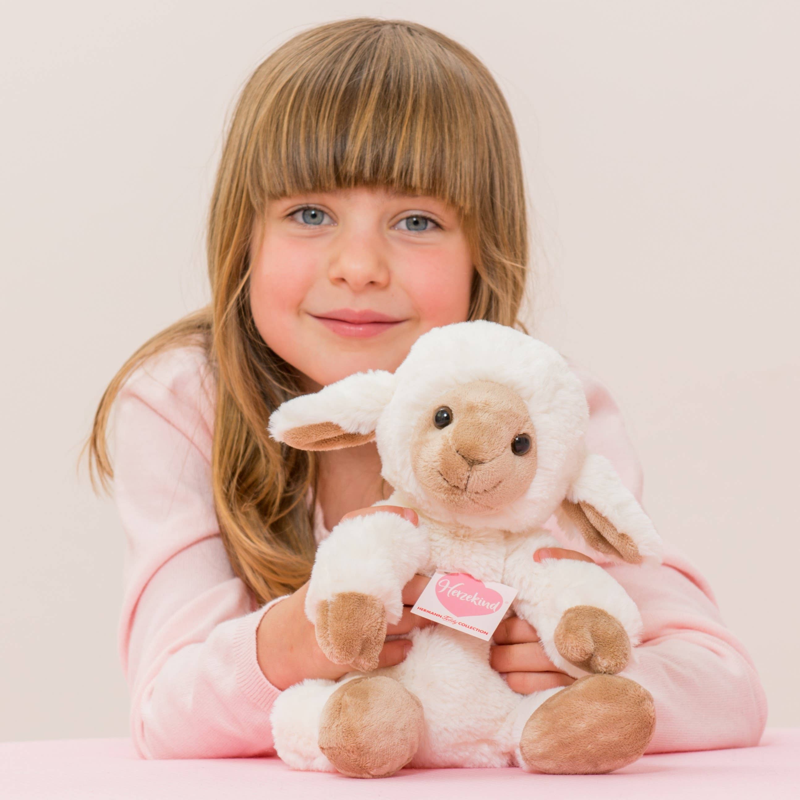 Teddy Hermann Teddy Hermann - Frido lamb 32 cm - plush toy - soft toy