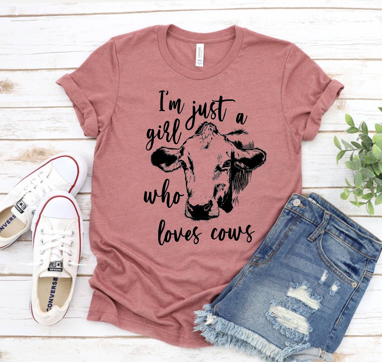 I'm Just A Girl Who Loves Cows T-shirt - Bella Canvas