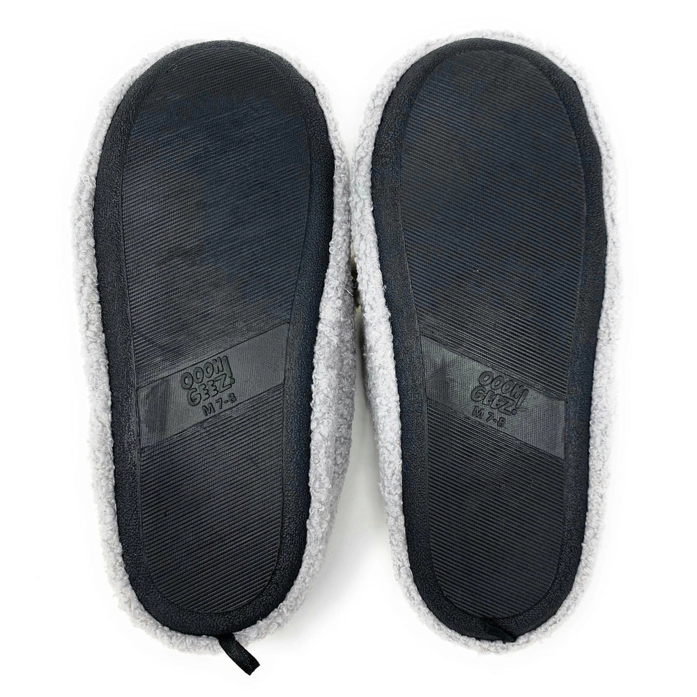 Faire: Oooh Yeah Socks/Sock It Up/Oooh Geez Slippers Slippers Med Raccoon | Women's Funny Fluffy House Sherpa Animal Slippers