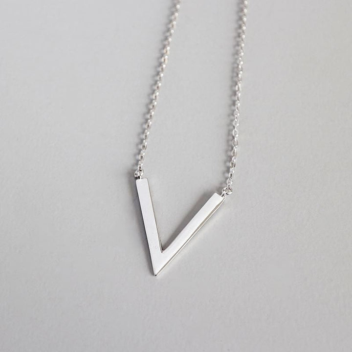 King He Fine Fashion Jewelry SET Silver "V" Dainty Sterling Silver Necklace perfect for Vegans!