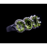 LA Fine Fashion Jewelry-Ring Gorgeous and Affordable 4ctw Peridot Ring in 925 Silver