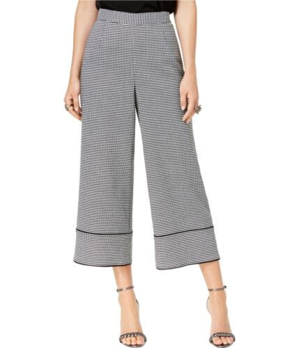 Zoe by Rachael Black and white culotte Pants Size 8 *