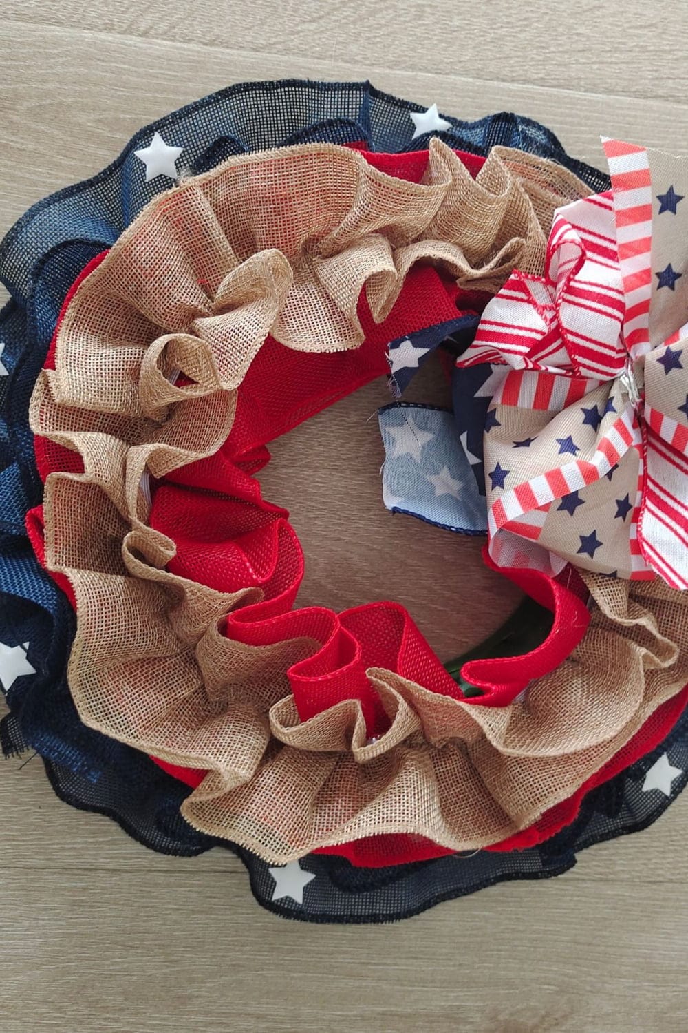 Trendsi Holiday Ornaments Multicolor / One Size Independence Day Knit Small Wall Wreath